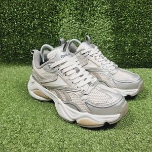 Reebok Charge White Silver Athletic Comfort Sneakers Womens Size US 8.5